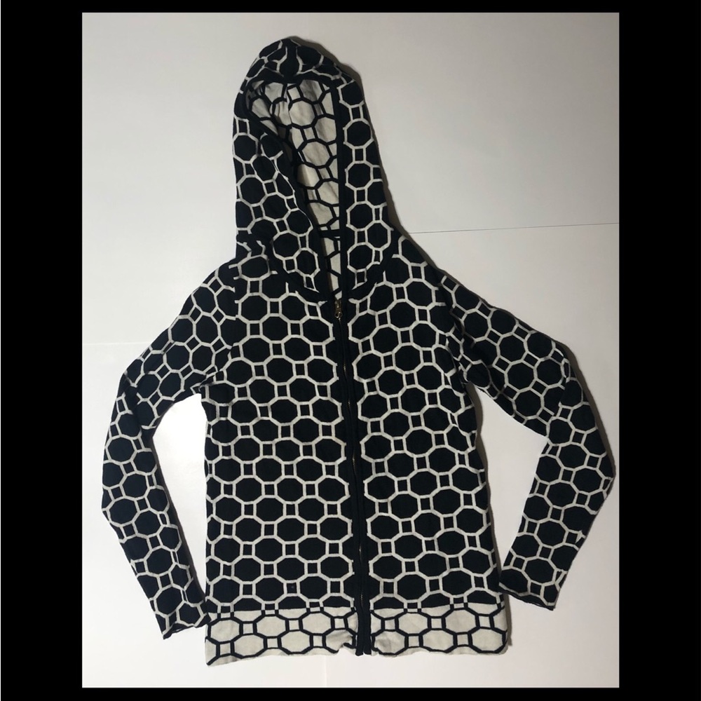 4-Charlotte black and white jacket